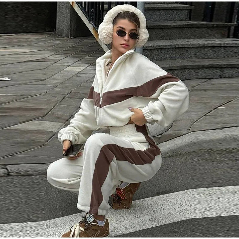 Ensemble détendu Y2K