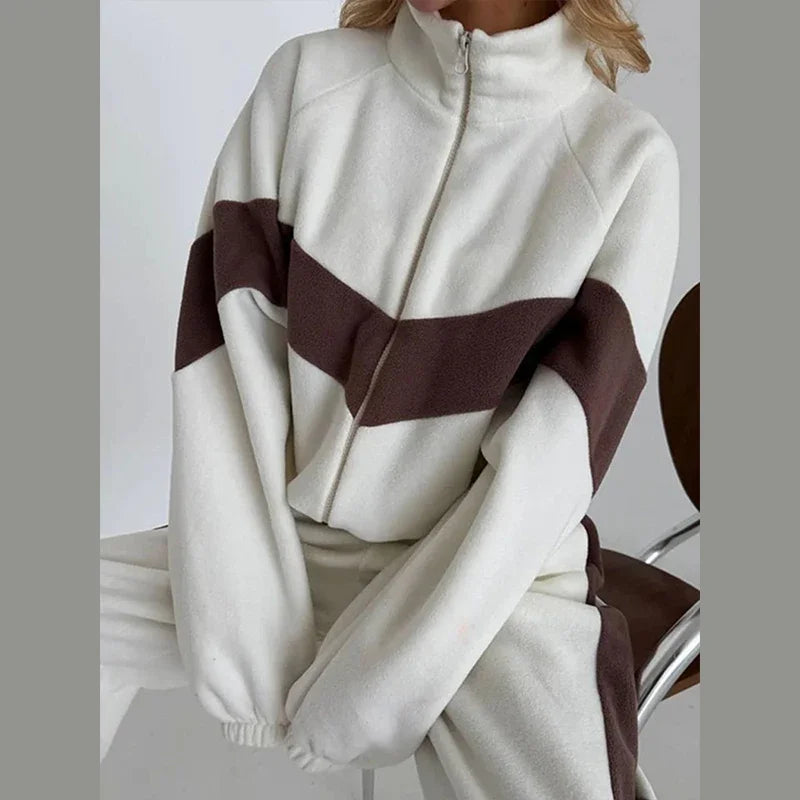 Ensemble détendu Y2K